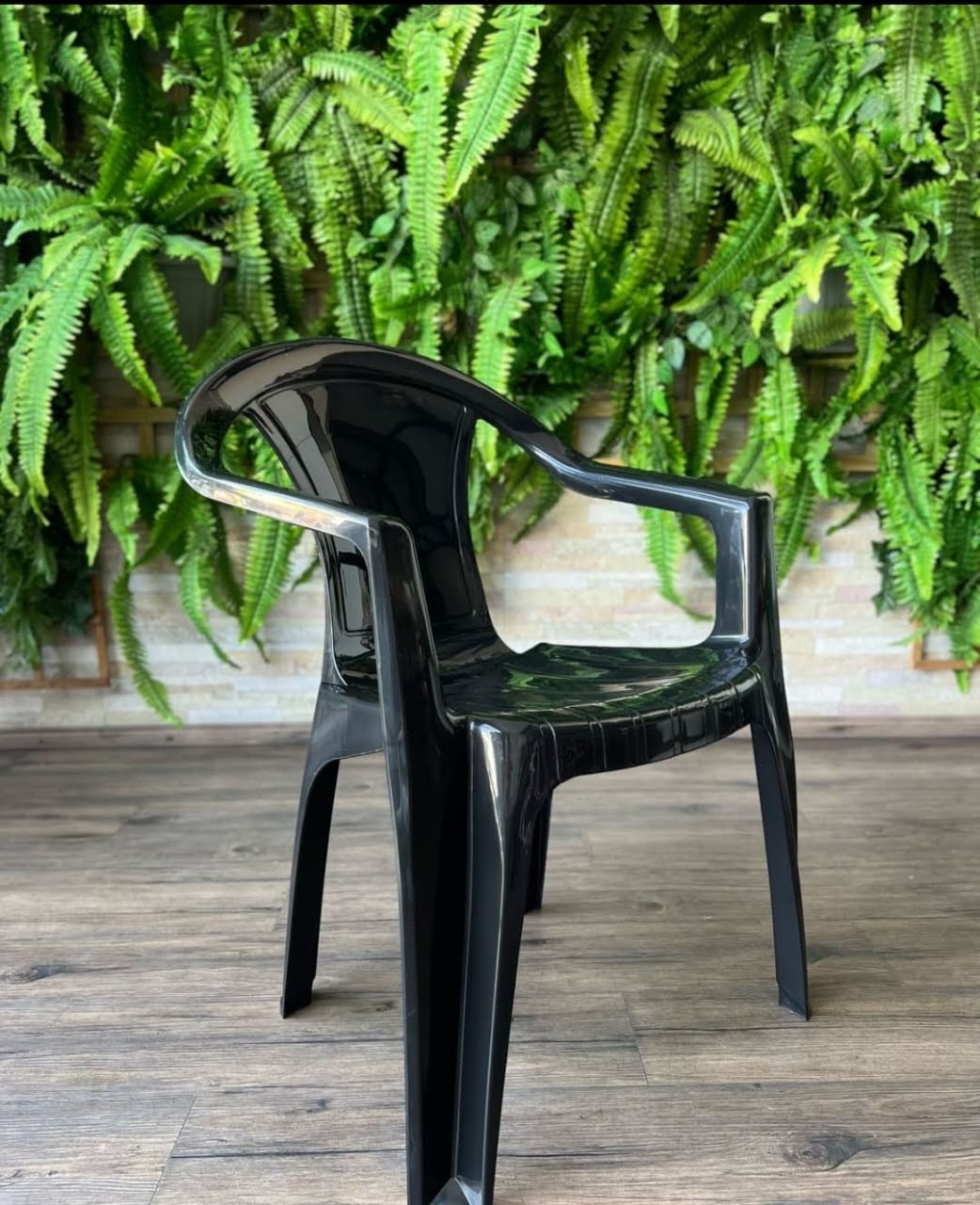 Conjunto 1 Mesa e 4 Cadeiras Poltronas Preto - Image 2